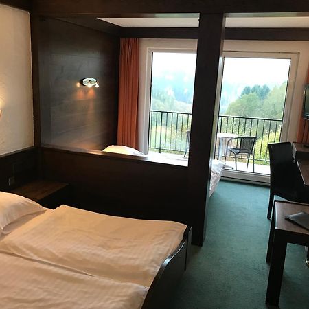 Hotel Restaurant Aux Trois Roses La Petite-Pierre Eksteriør billede