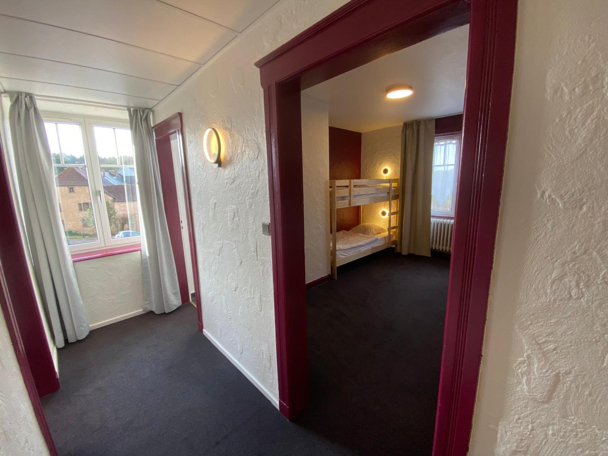 Hotel Restaurant Aux Trois Roses La Petite-Pierre Værelse billede