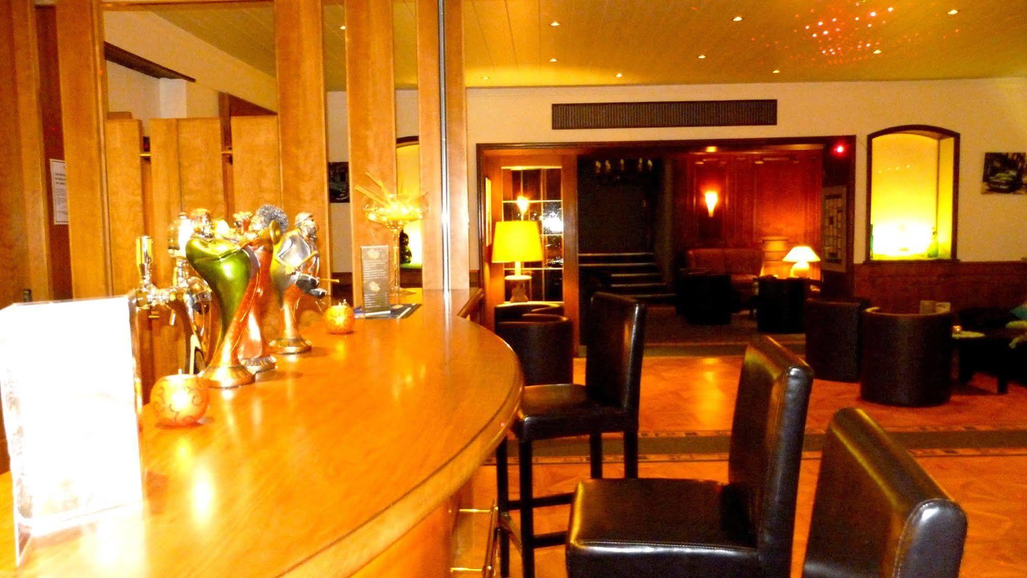 Hotel Restaurant Aux Trois Roses La Petite-Pierre Eksteriør billede